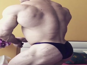 Thumb 4