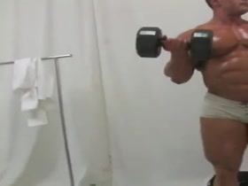 Thumb 12