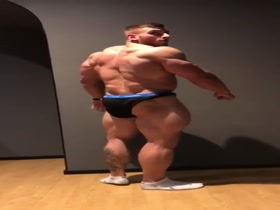 Thumb 11