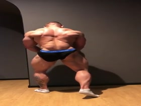 Thumb 12