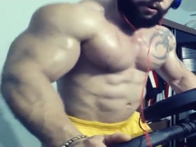 Thumb 11