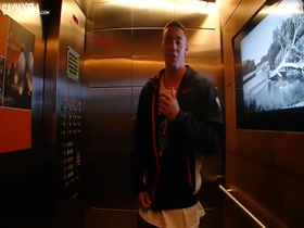 Thumb 11