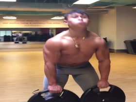Thumb 4