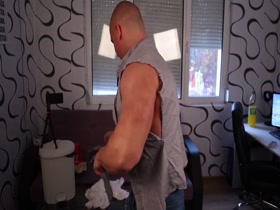 Thumb 15