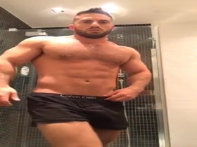 Thumb 11