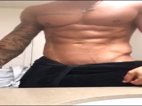 Thumb 8
