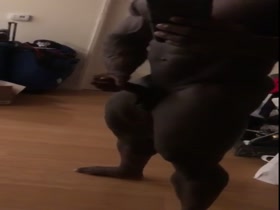 Thumb 16