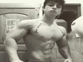 Thumb 5