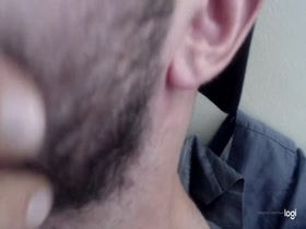 Thumb 12