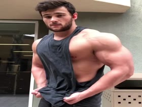 Thumb 4