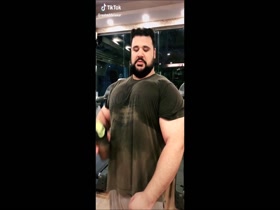 Thumb 12