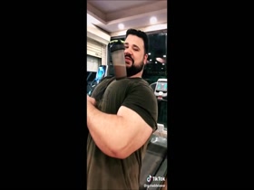 Thumb 16