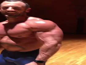 Thumb 20