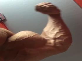 Thumb 7
