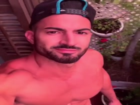 Thumb 6