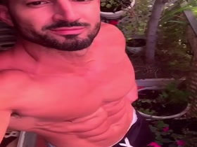 Thumb 7