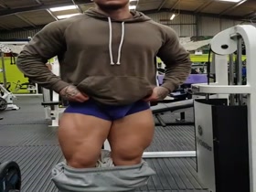 Thumb 4