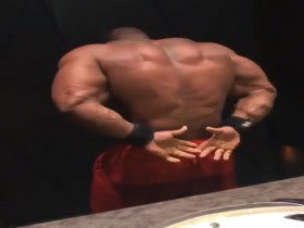 Thumb 8