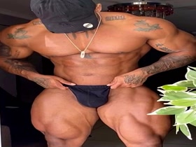 Thumb 14