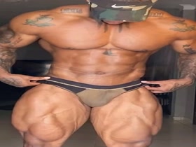 Thumb 4