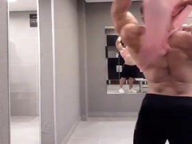 Thumb 10