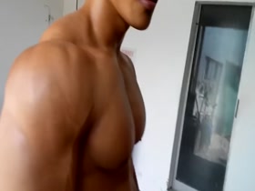Thumb 16
