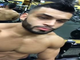 Thumb 5