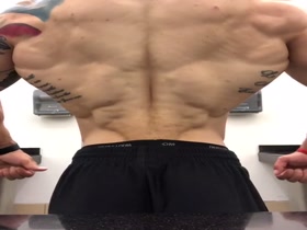 Thumb 11