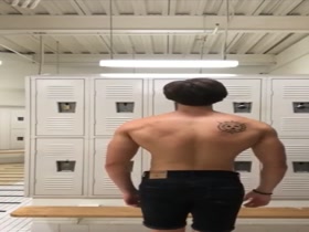Thumb 9