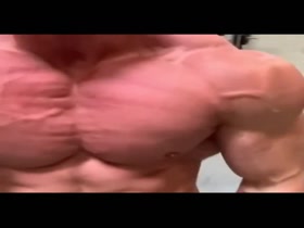 Thumb 16