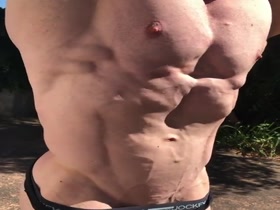 Thumb 13