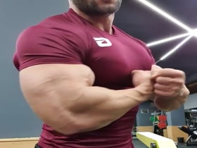Thumb 16