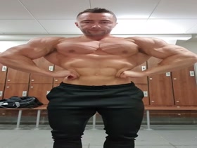 Thumb 11