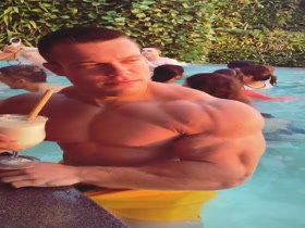 Thumb 8