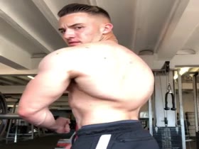 Thumb 17