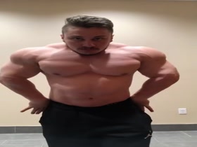 Thumb 11