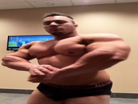 Thumb 11