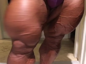 Thumb 12