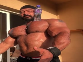 Thumb 10