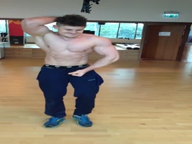 Thumb 11