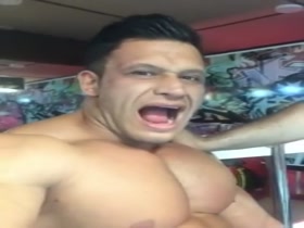 Thumb 4