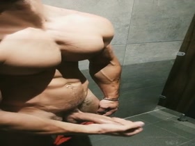 Thumb 12
