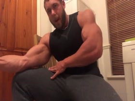 Thumb 11