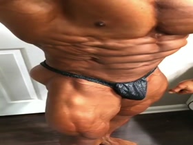 Thumb 16