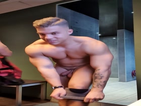 Thumb 10
