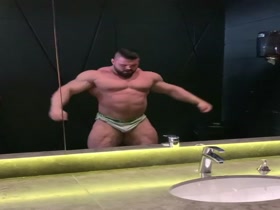 Thumb 10