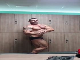 Thumb 11