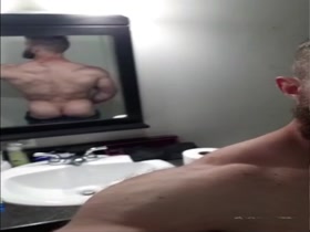 Thumb 8