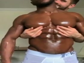 Thumb 12