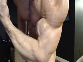 Thumb 11